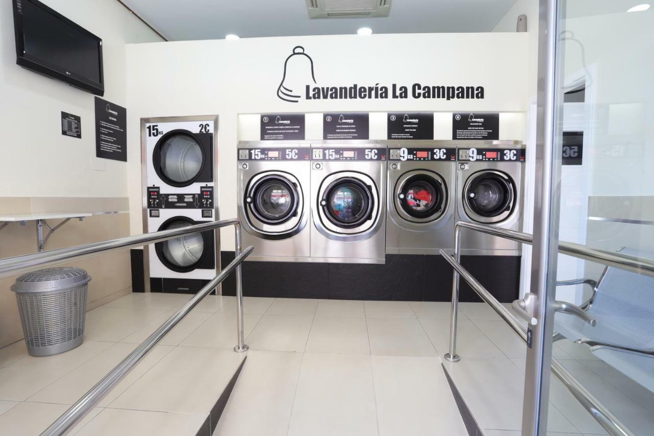 Hostal La Campana La Linea de la Concepcion Exterior photo
